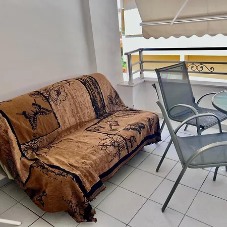 Small Cozy In Ksilokastro غزيلوكاسترون